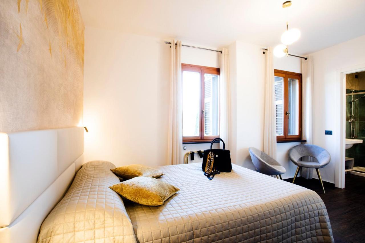 Bellevue - Rooms & Suites Levanto Eksteriør bilde