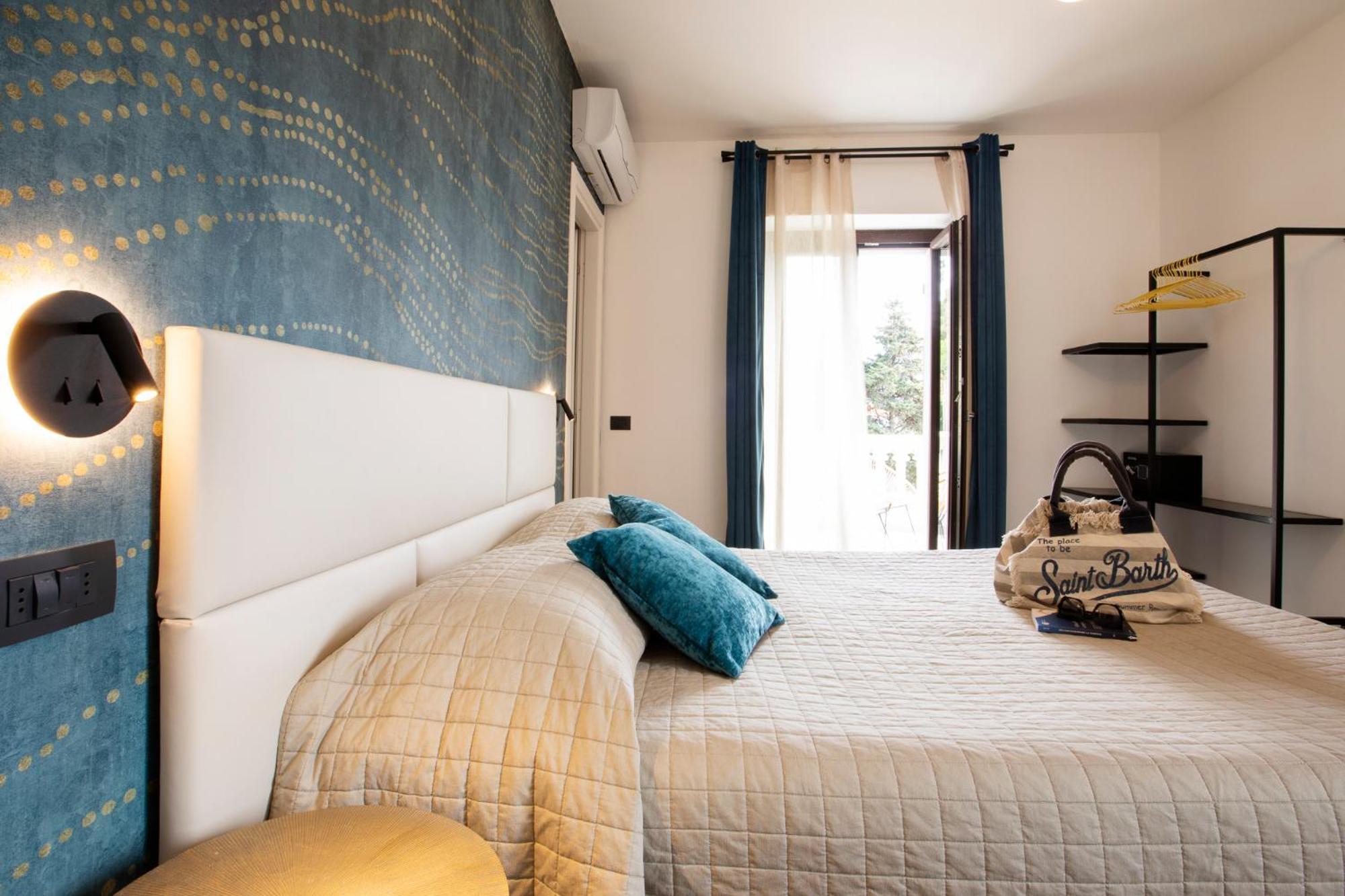 Bellevue - Rooms & Suites Levanto Eksteriør bilde